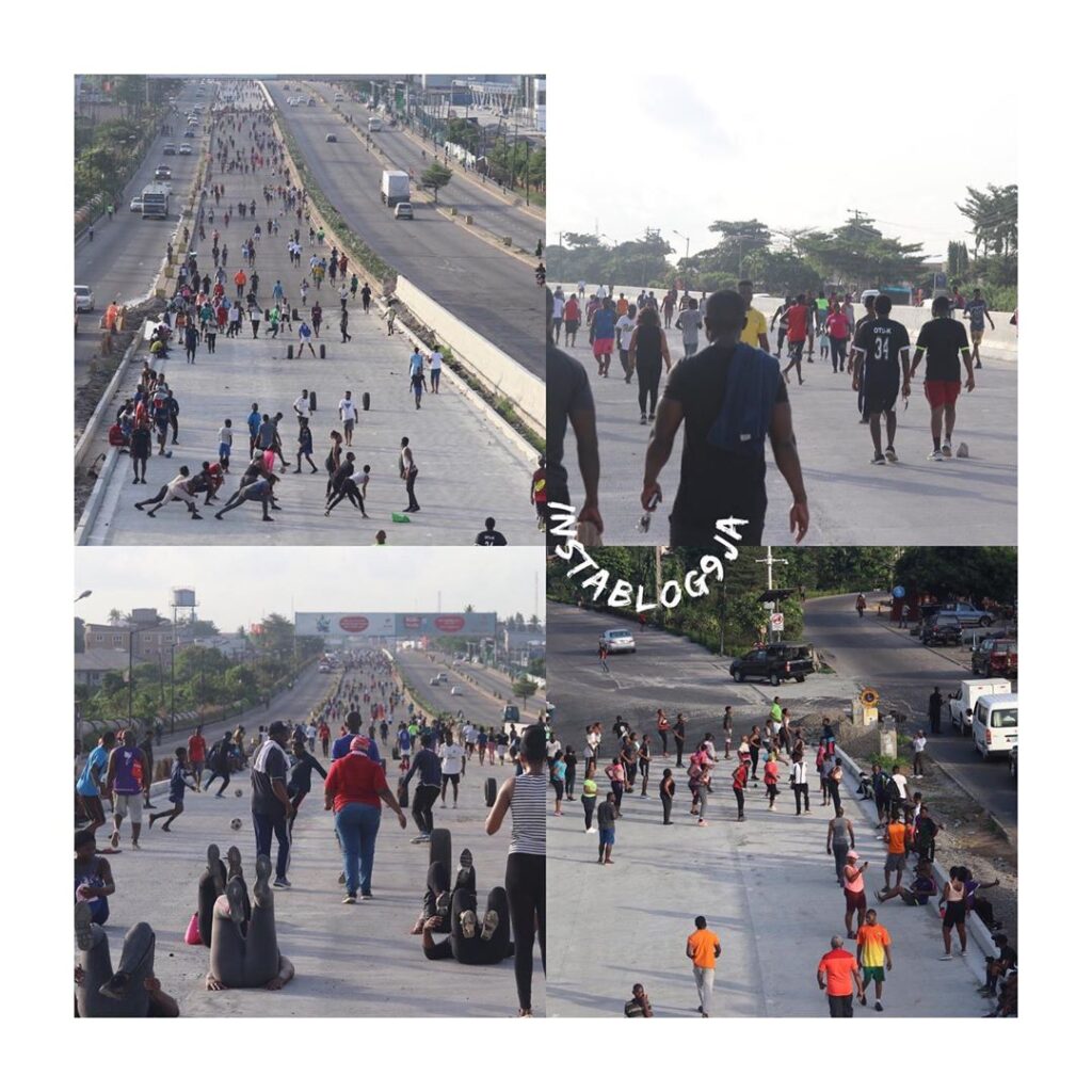 Fitness enthusiasts takeover a road in #Gbagada, Lagos. 📷: Tosin